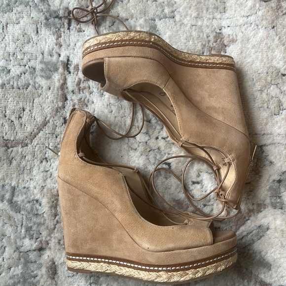 Sam Edelman Harriet Wedge Sandal - Picture 3 of 6